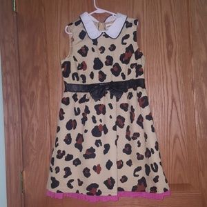 Girl's dress